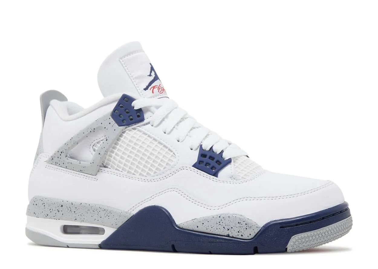 Effortless Step Air Jordan 4 Midnight Navy