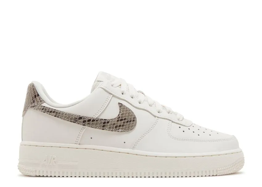 Casual Setting Nike Air Force 1 Low '07 Snakeskin Phantom