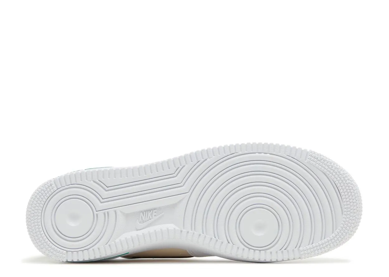 Nike Air Force 1 Low '07 LV8 White Malachite Comfort Heel Casual Comfort