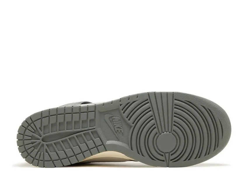 Quick Change Nike Dunk High Vintage Light Bone Grey