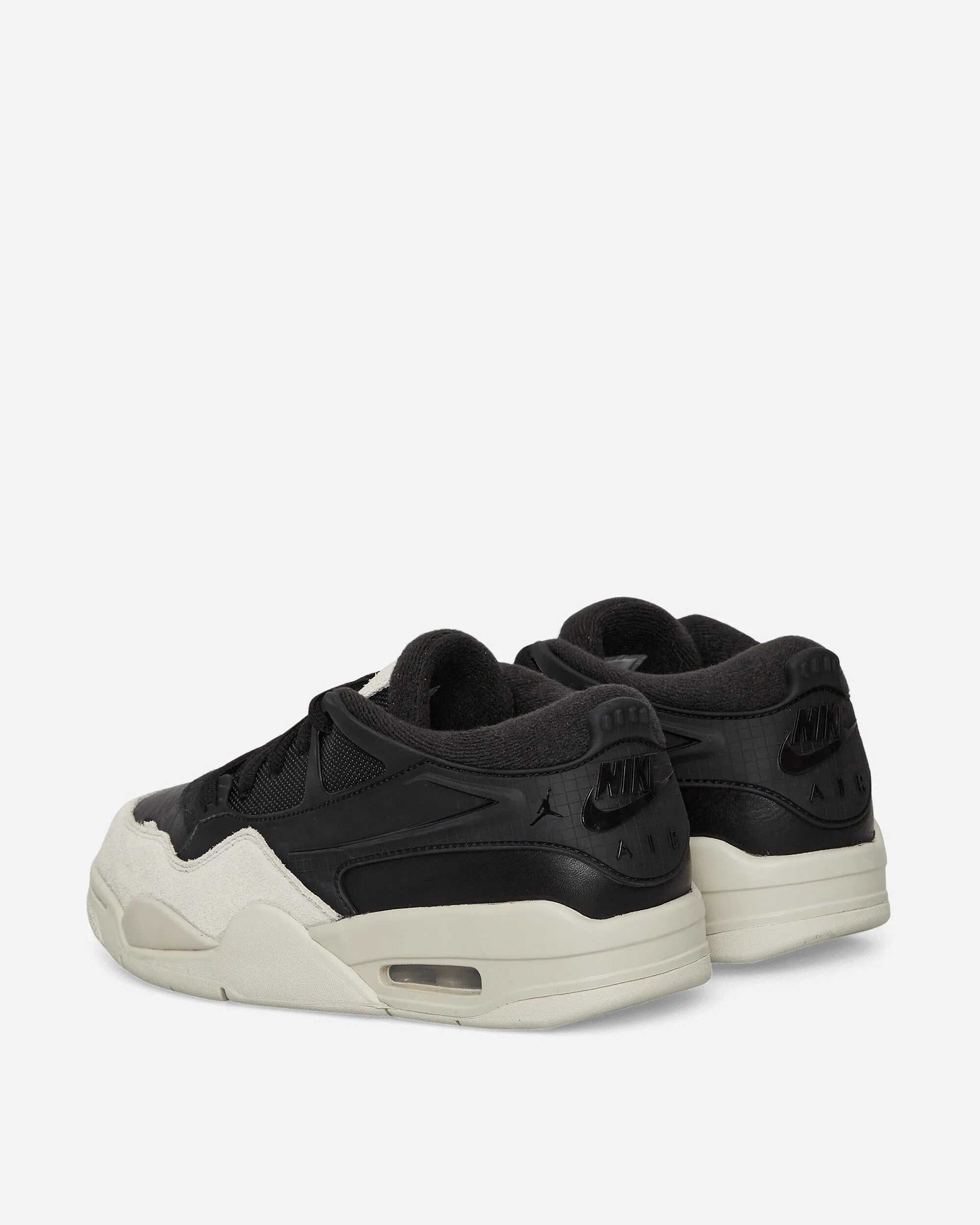 Cyber Mode Air Jordan 4 RM Sneakers Black / Light Bone