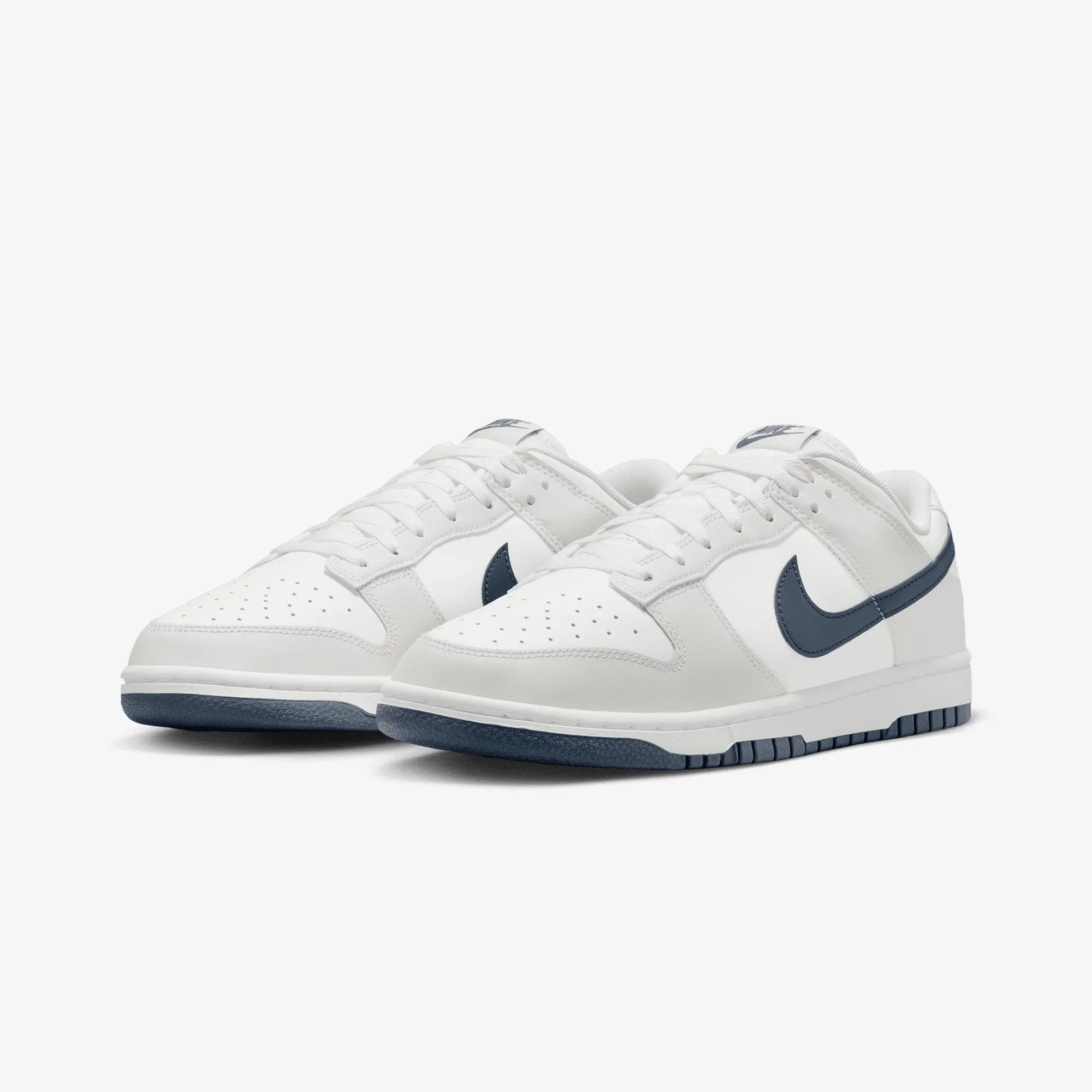 Stride Easy Wind Chill NIKE | DUNK LOW RETRO { SUMMIT WHITE/MIDNIGHT NAVY-PLATINUM TINT