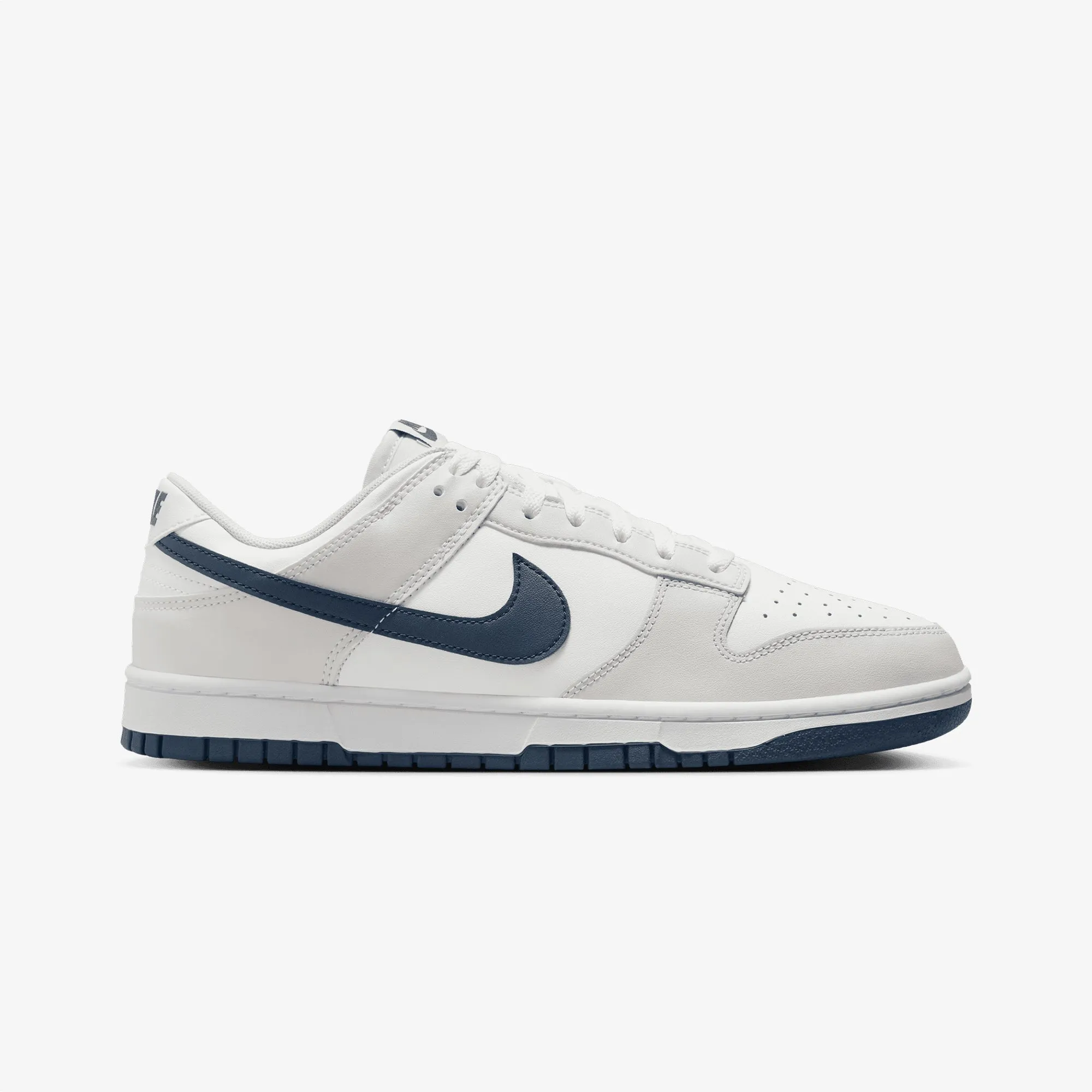 NIKE | DUNK LOW RETRO { SUMMIT WHITE/MIDNIGHT NAVY-PLATINUM TINT Winter Chill Comfort Padding