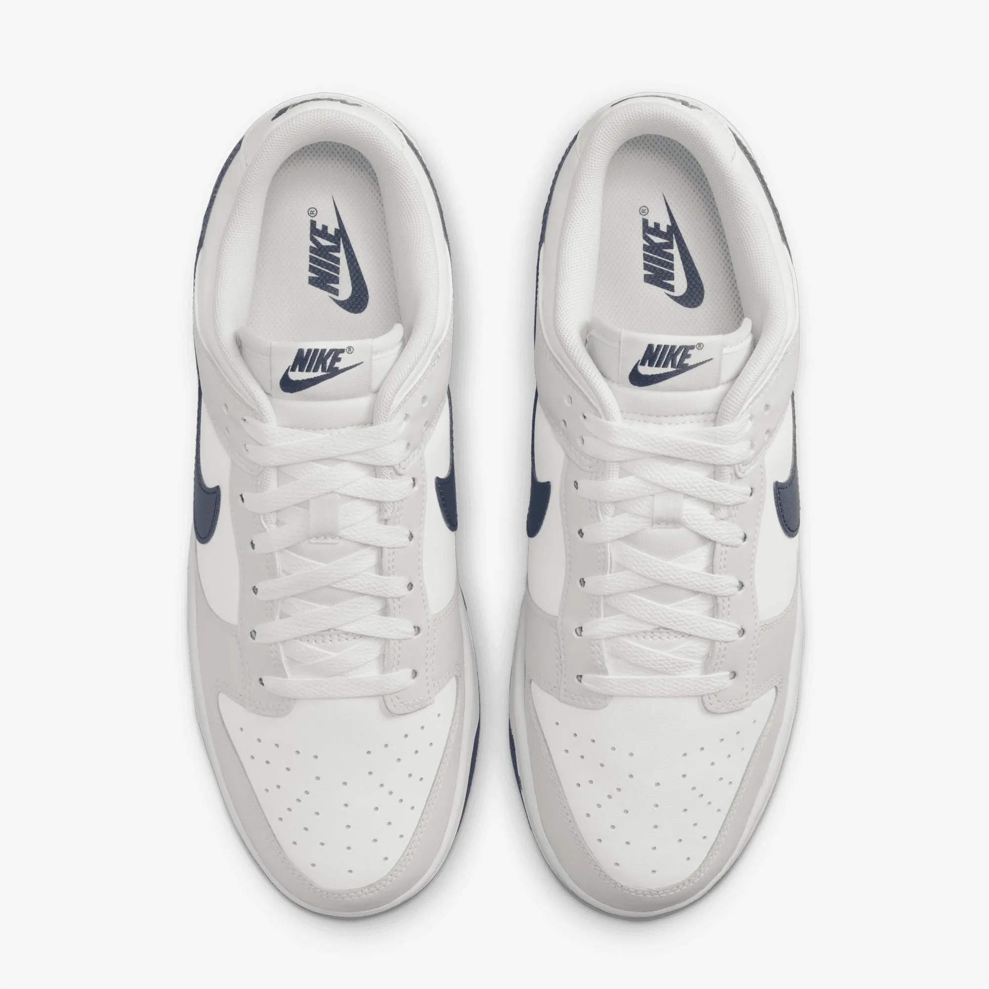 Court Fast Airy Design NIKE | DUNK LOW RETRO { SUMMIT WHITE/MIDNIGHT NAVY-PLATINUM TINT