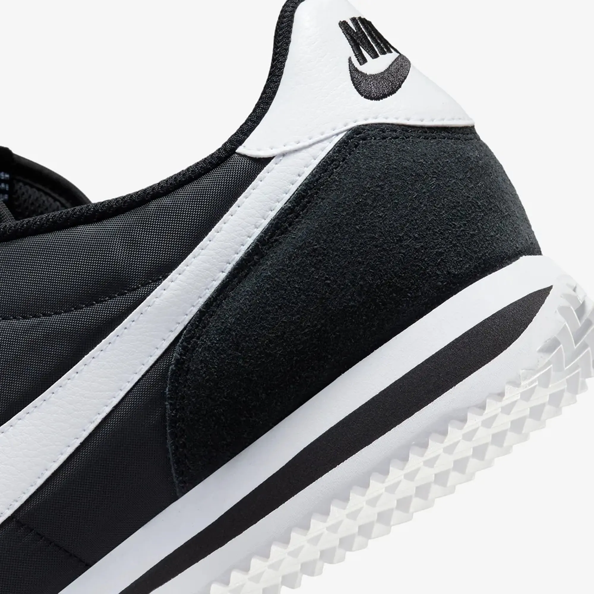 Nike | CORTEZ TXT  { BLACK/WHITE Angel Mood