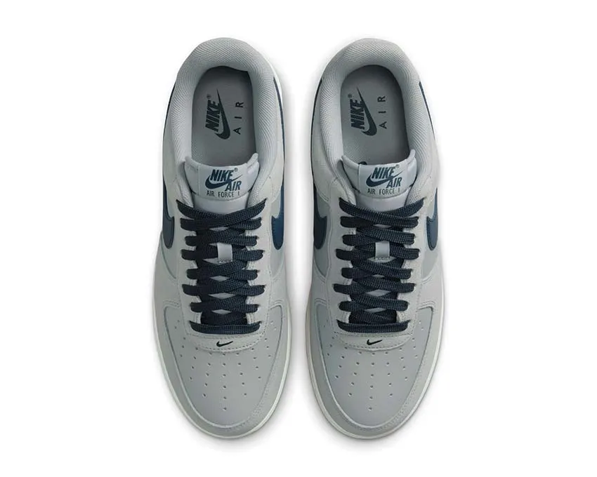 outdoor chill Cloudy Jog Nike Air Force 1 '07 LV8 "Grey Gum"