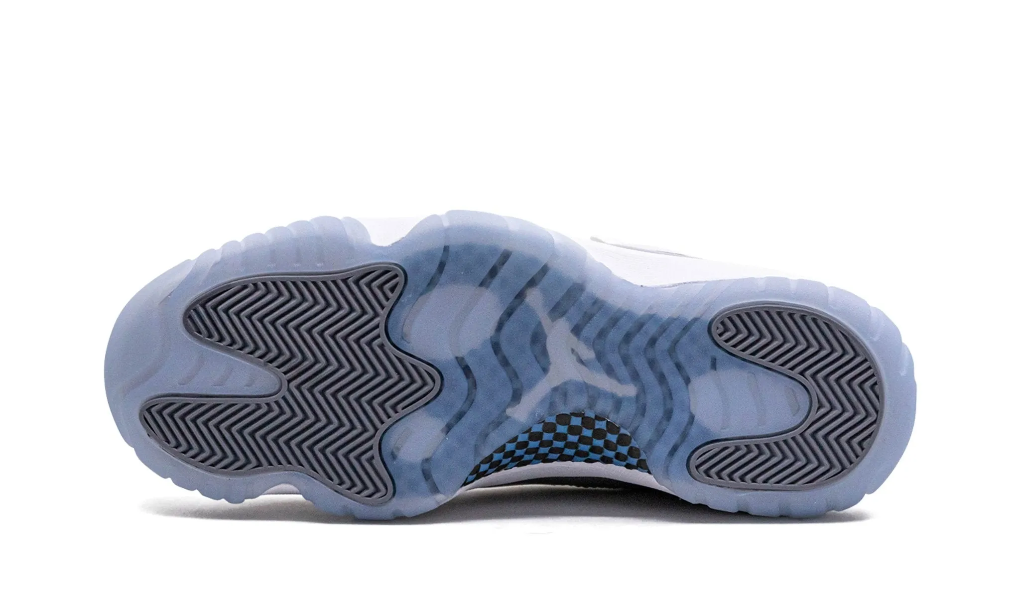 Jordan 11 Low "Cement Grey" Compact Style Neat Look