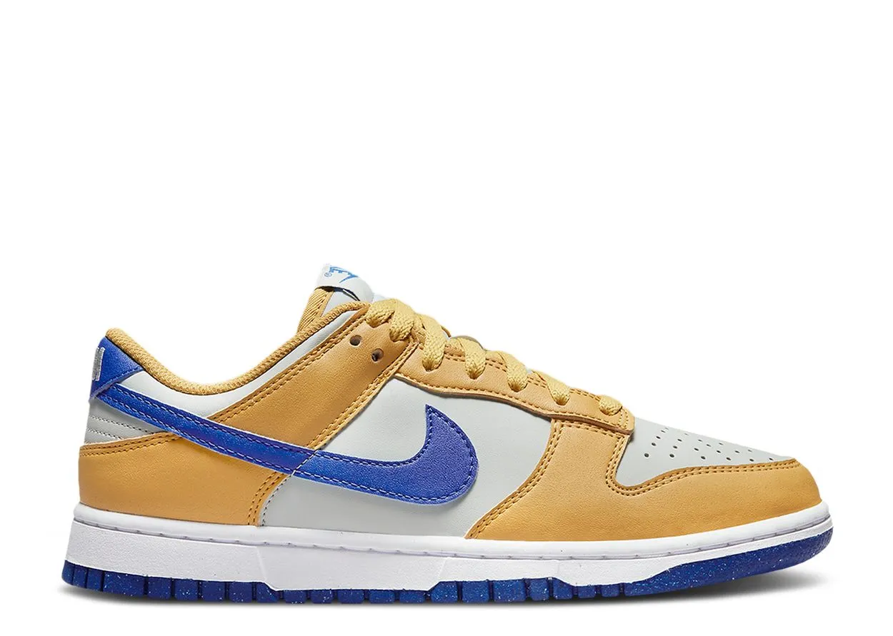 Walk Light Nike Dunk Low Next Nature Wheat Gold Royal