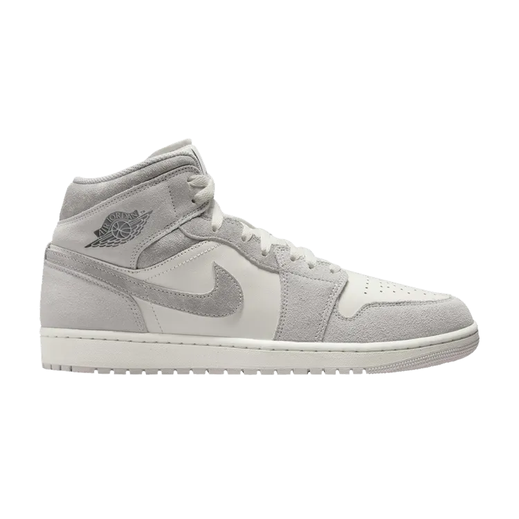 Score Step Silent Step Air Jordan 1 Mid SE 'Neutral Grey Sail'