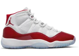 Everyday Outfit Jordan 11 Retro Cherry (2022) (GS)