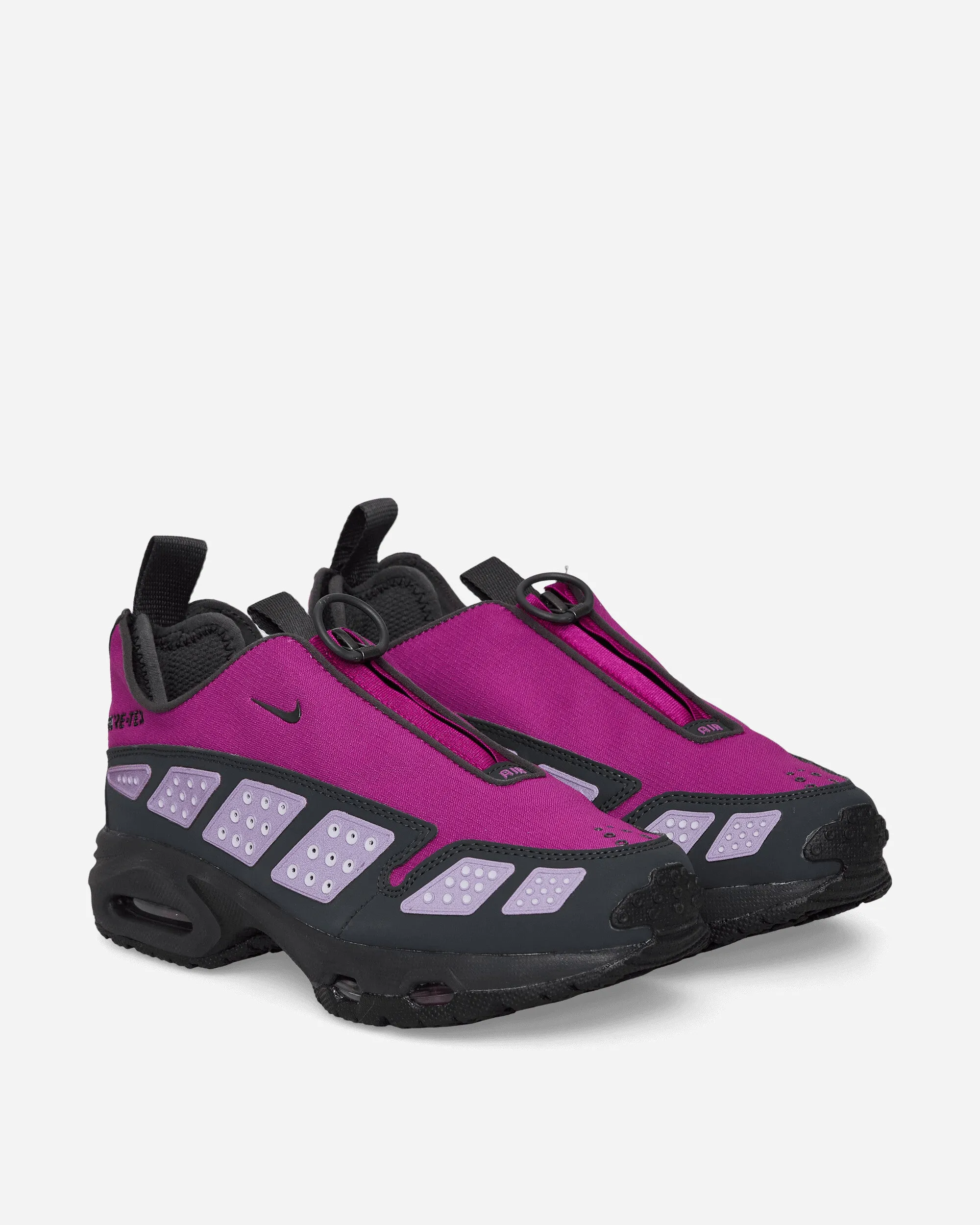 Women's Air Max SNDR GORE-TEX Sneakers Bold Berry / Dark Smoke Grey Hot Pick ergonomic