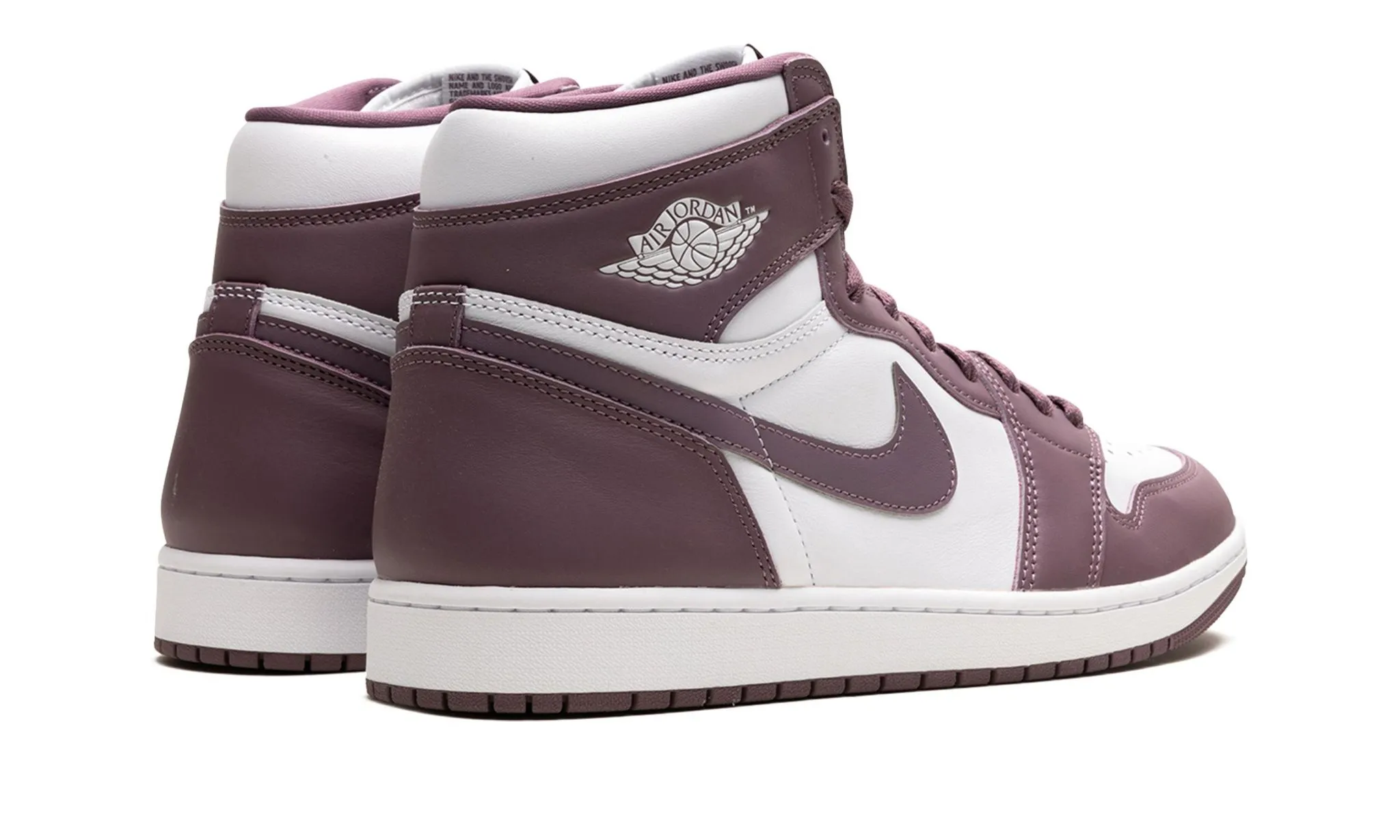 Travel Essential Air Jordan 1 High OG Mauve