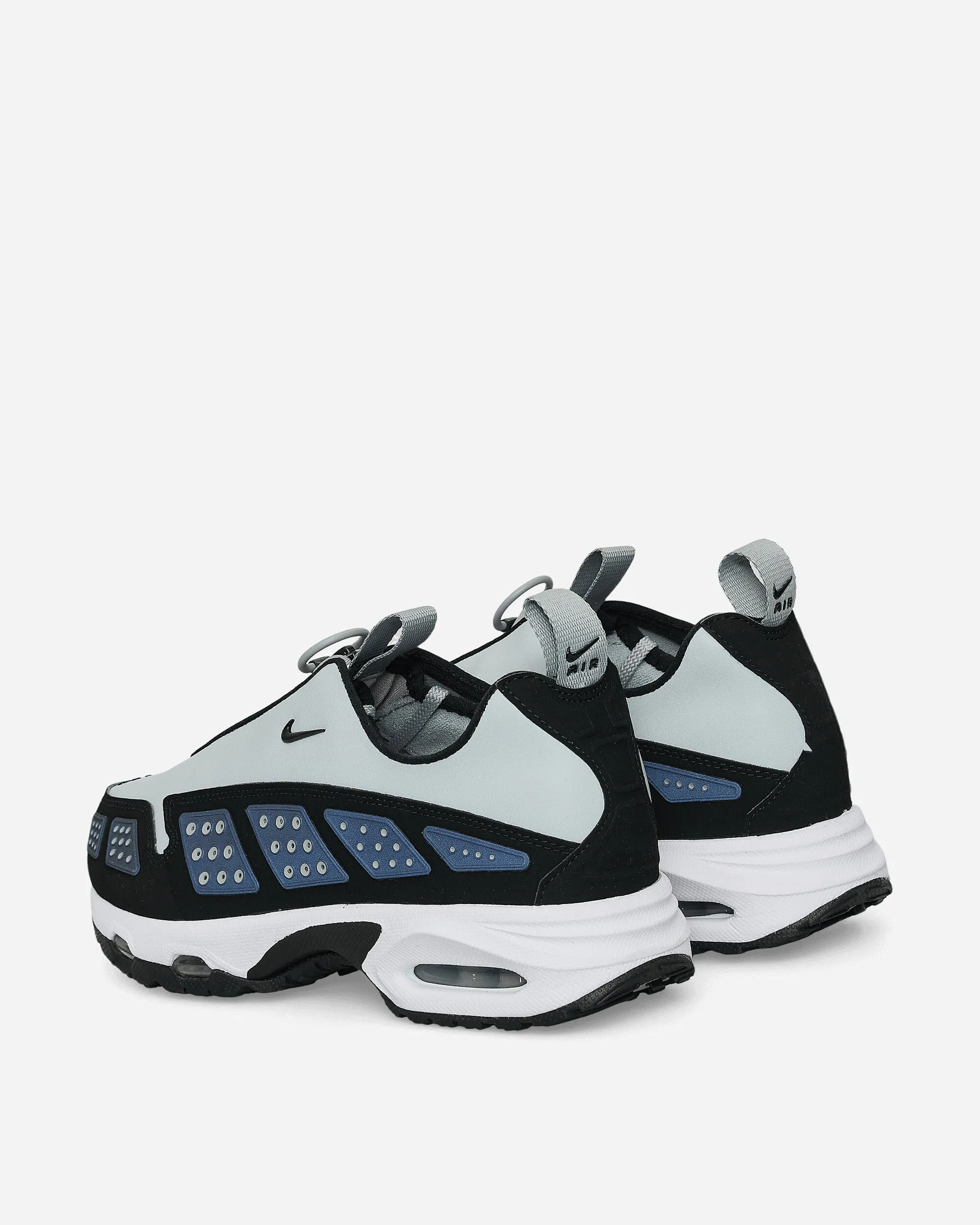 Storm Guard Women's Air Max SNDR Sneakers Silver / Anthracite