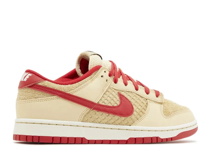 Wardrobe Staple Nike Dunk Low Retro SE Strawberry Waffle