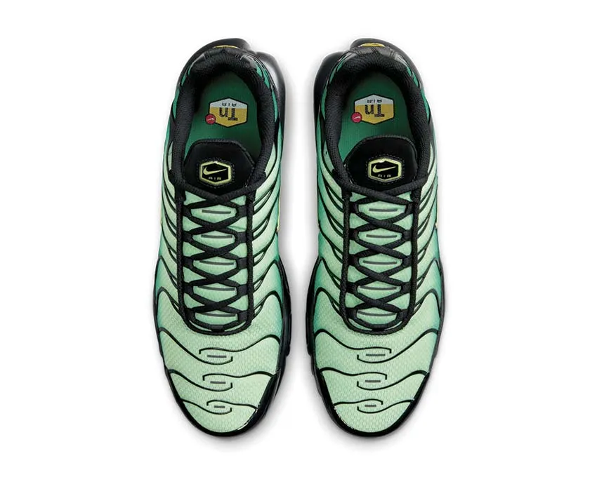 Nike Air Max Plus "Vapor Green" Moisture wicking