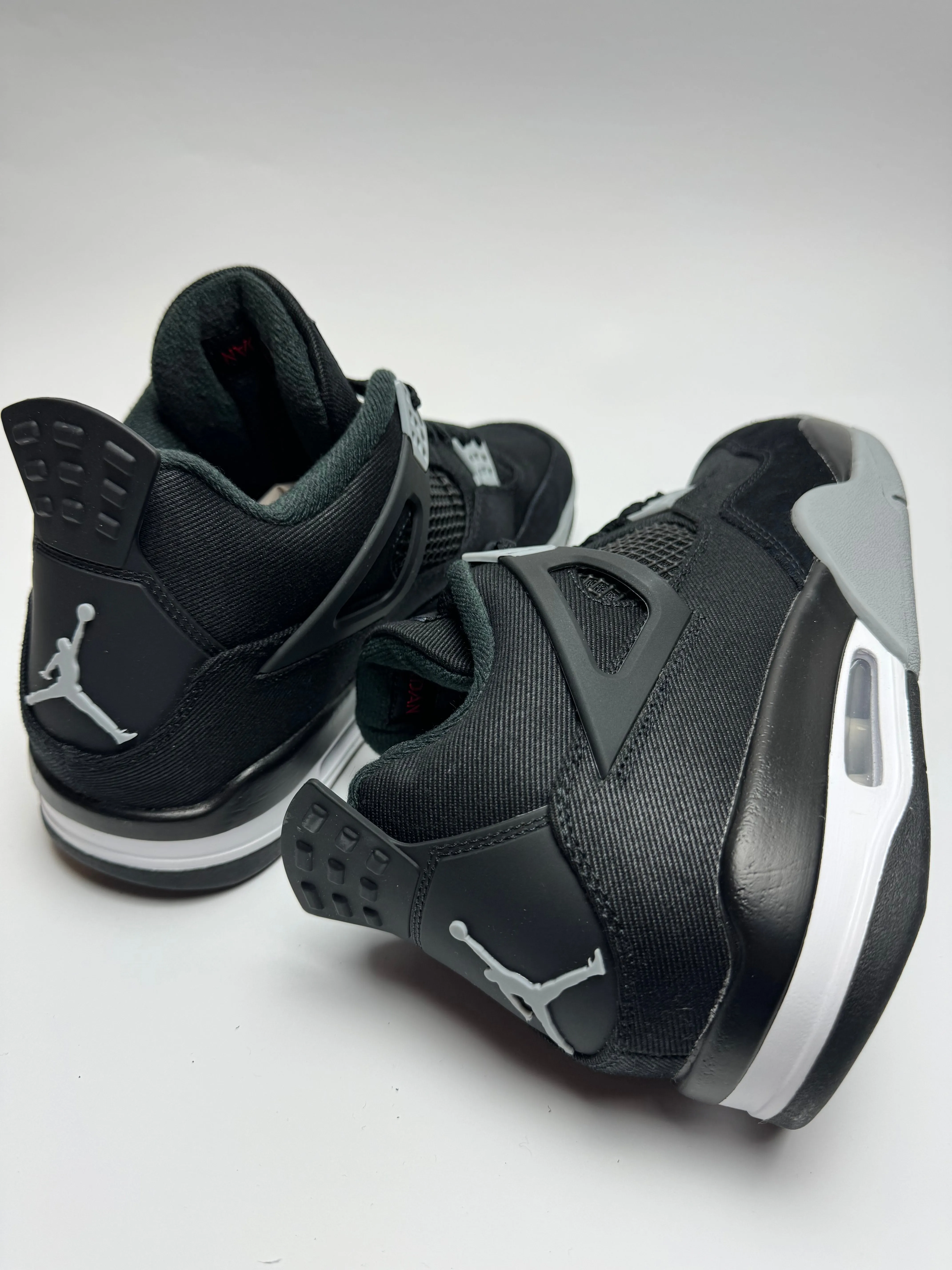 Air Jordan 4 Retro SE "Black Canvas" Storm Hike