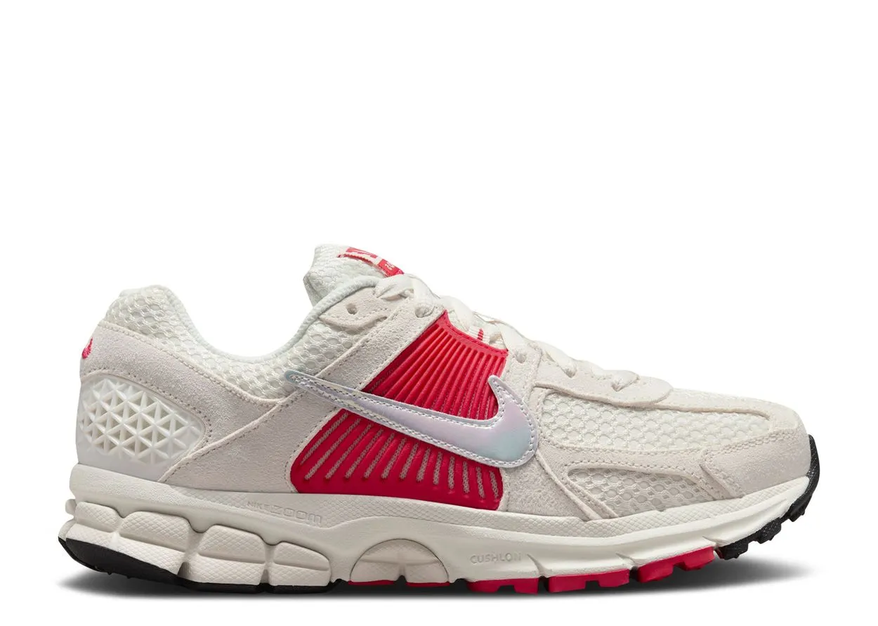 Moisture Wicking Fabric formal - looking running shoes Nike Zoom Vomero 5 Siren Red
