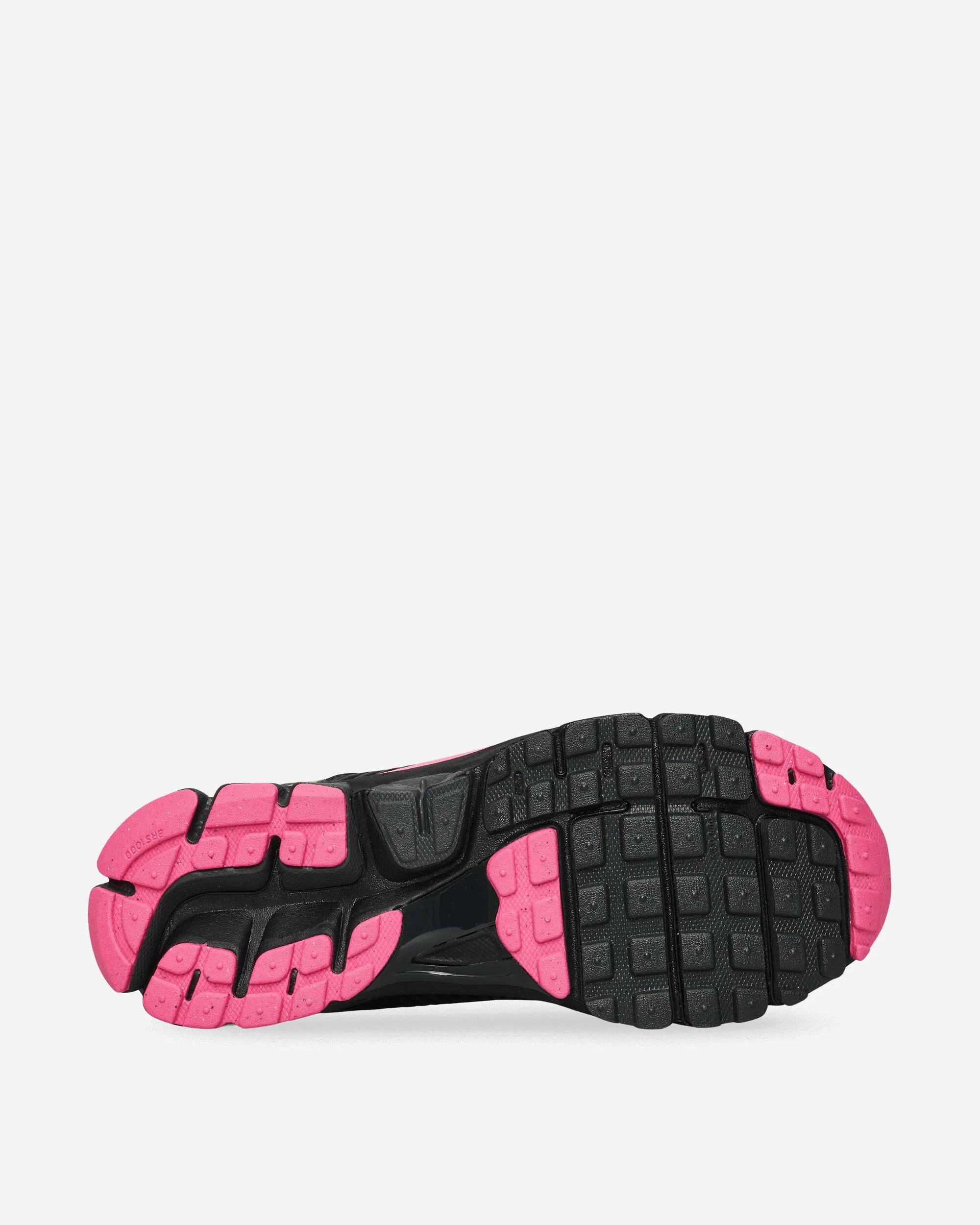 Zoom Vomero 5 Sneakers Black / Pink Blast Field Walk