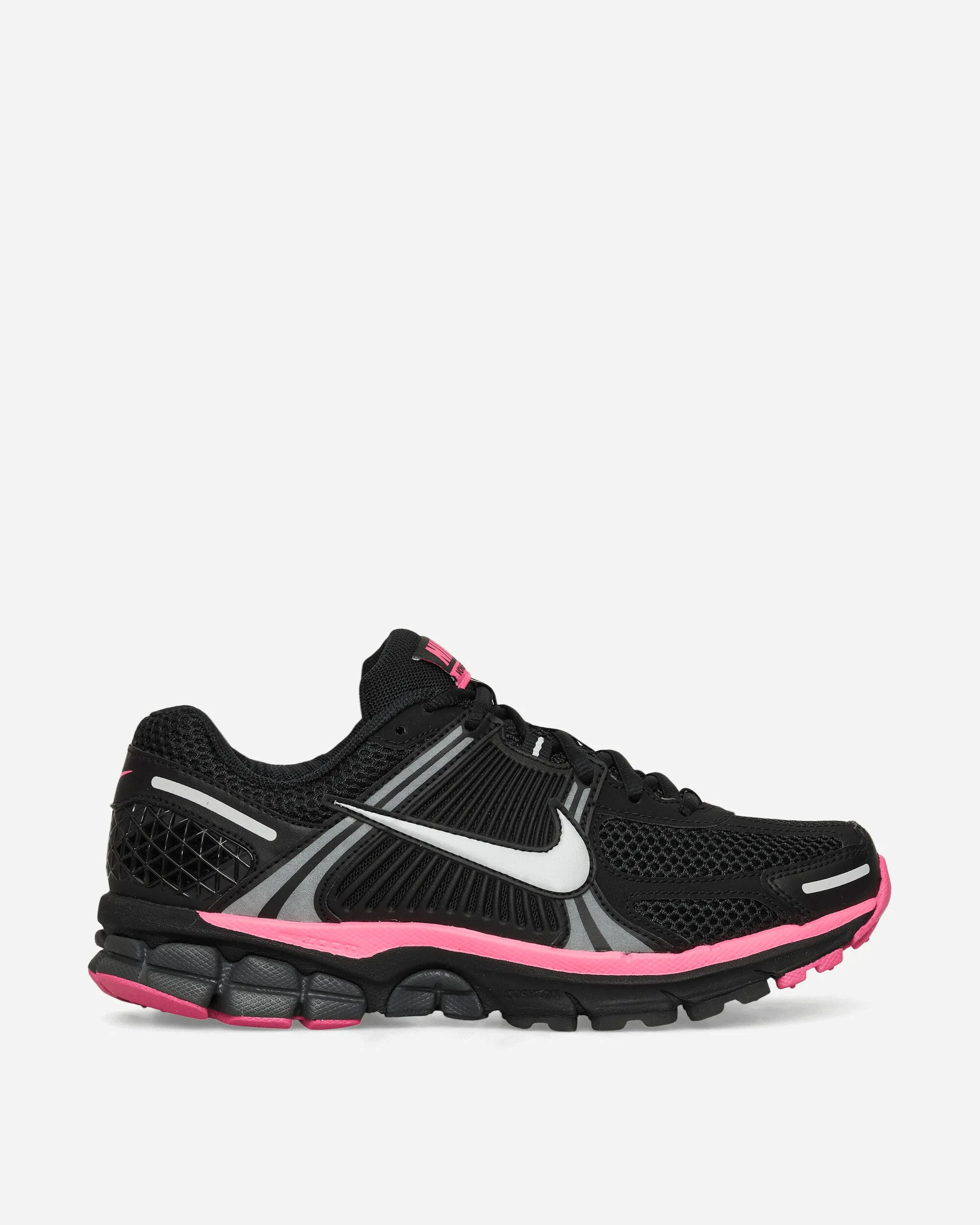 Zoom Vomero 5 Sneakers Black / Pink Blast Pastel tone orthopedic
