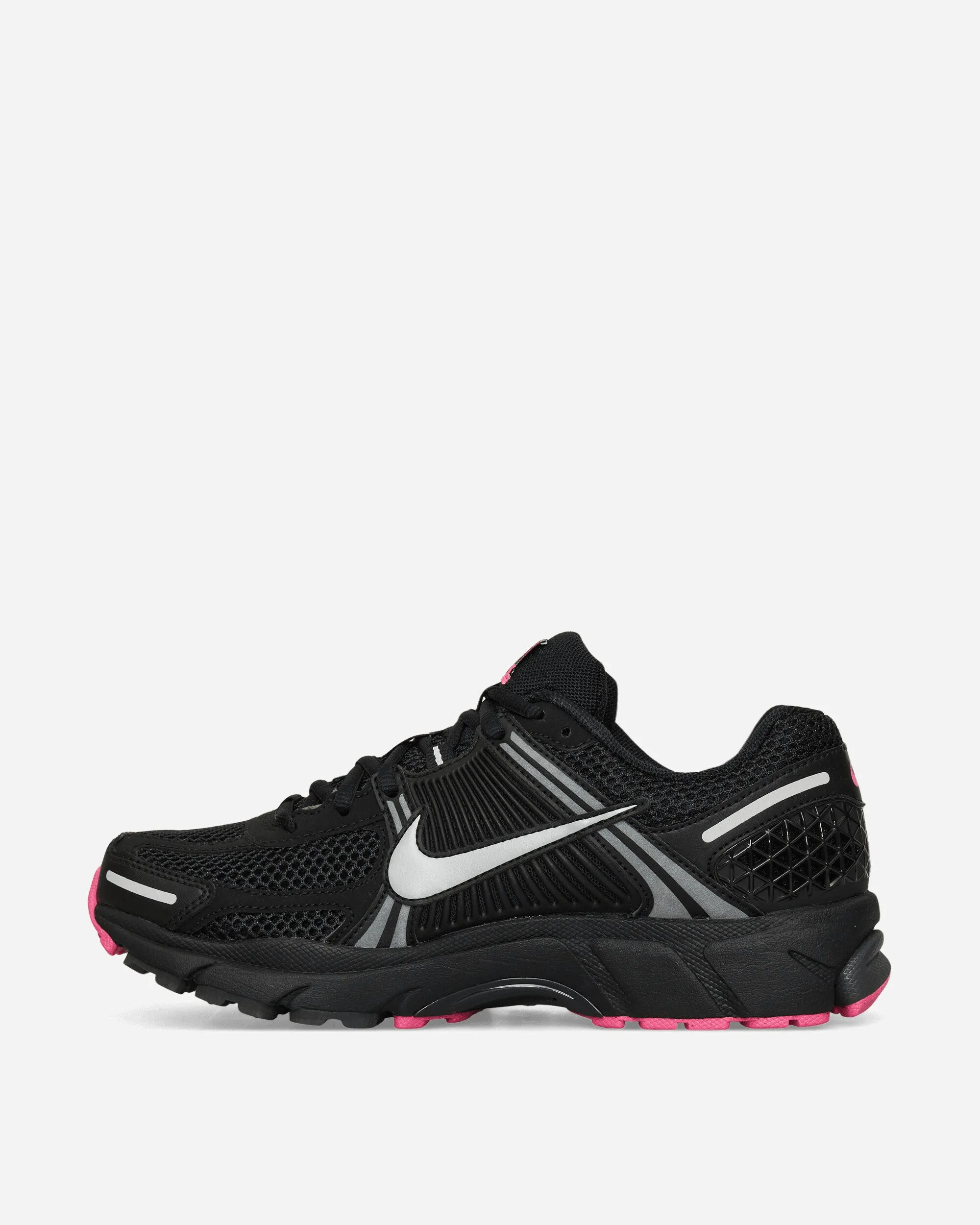 Zoom Vomero 5 Sneakers Black / Pink Blast Climb Strong Comfortable Design