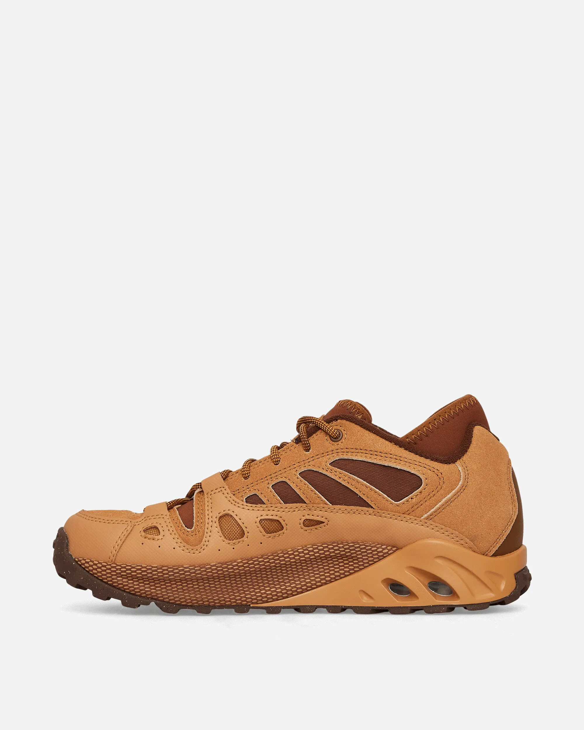 ACG Air Exploraid Sneakers Flax Comfort Run