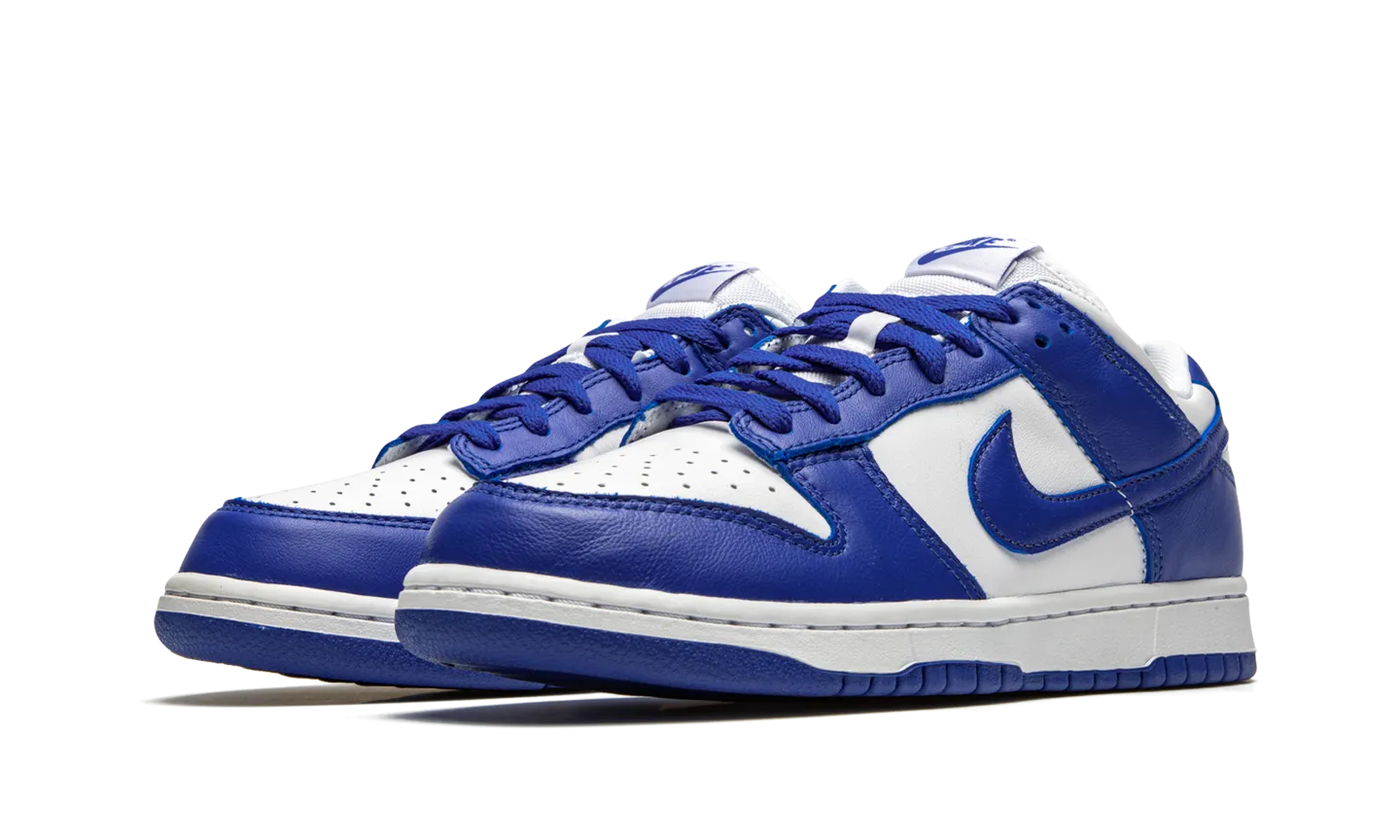 Modern Nike Dunk Low "Kentucky"