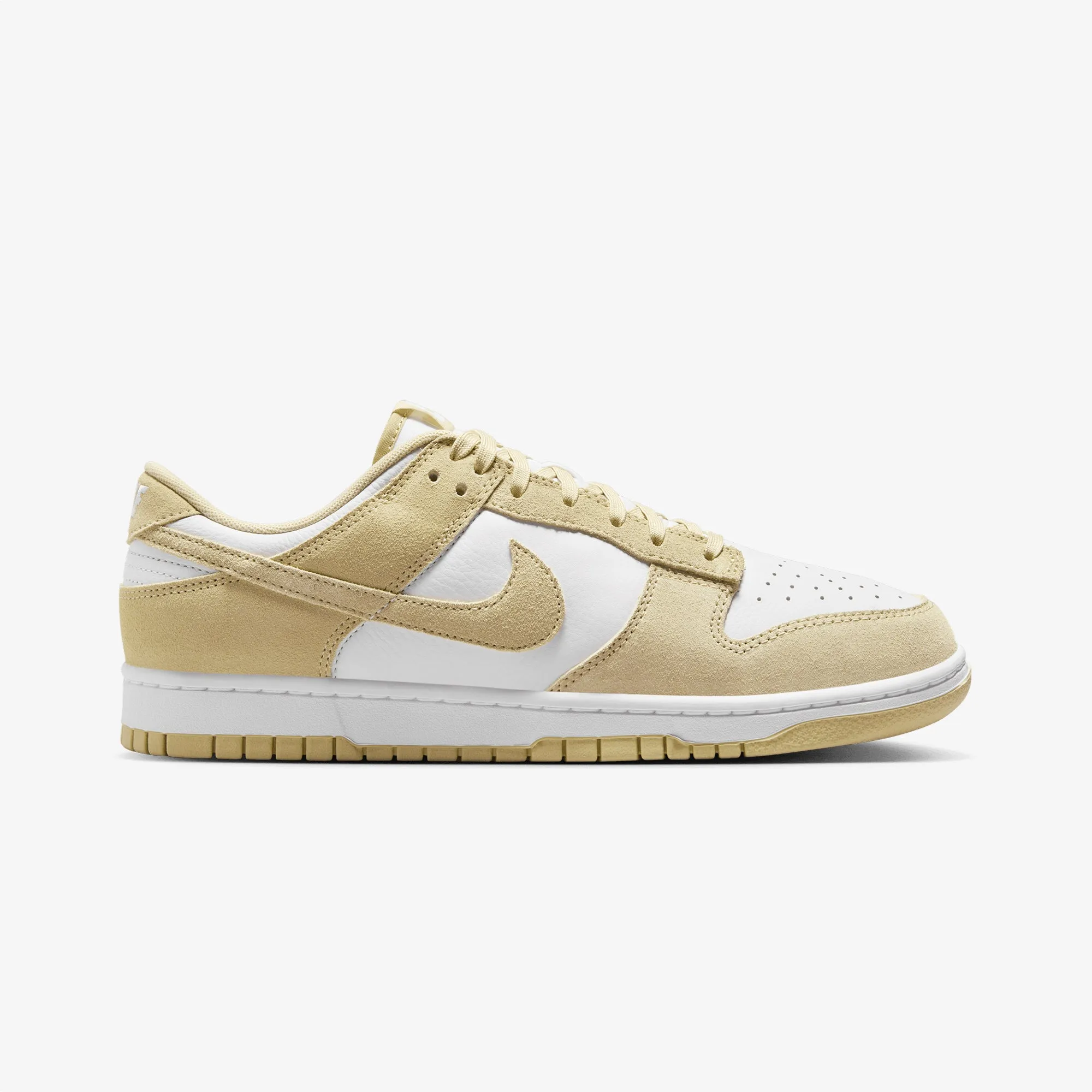 Icon Walk Strong Step NIKE | DUNK LOW RETRO { WHITE/TM GOLD-WHITE