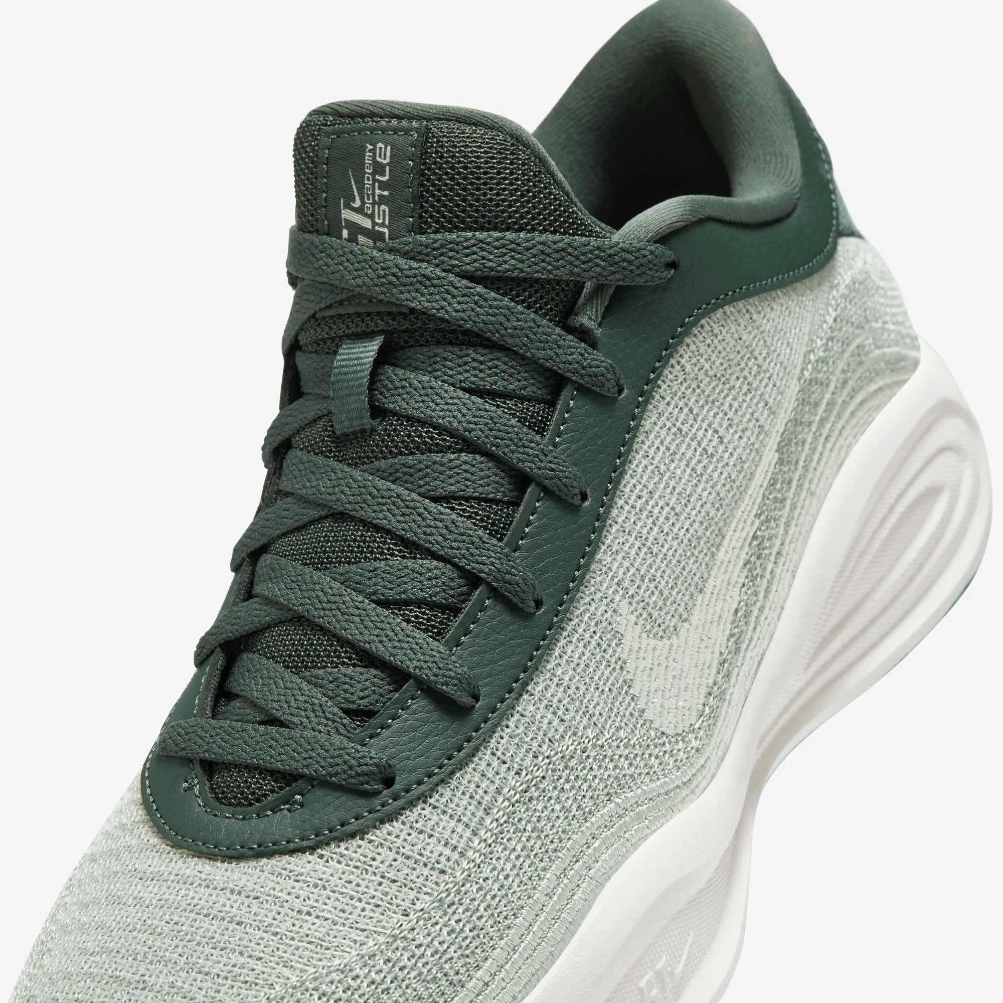 NIKE | G.T. HUSTLE ACADEMY EP { VINTAGE GREEN/SAIL-STADIUM GREEN Bright Neon Classic Chic