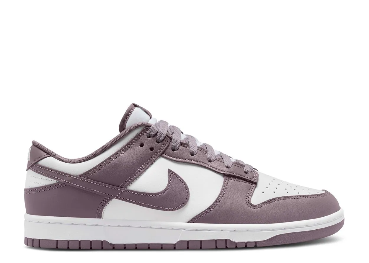 Nike Dunk Low Violet Ore Weight Balance