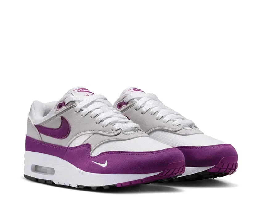 Kick Off Nike Air Max 1 '87 W Mini Swoosh "Bold Berry"