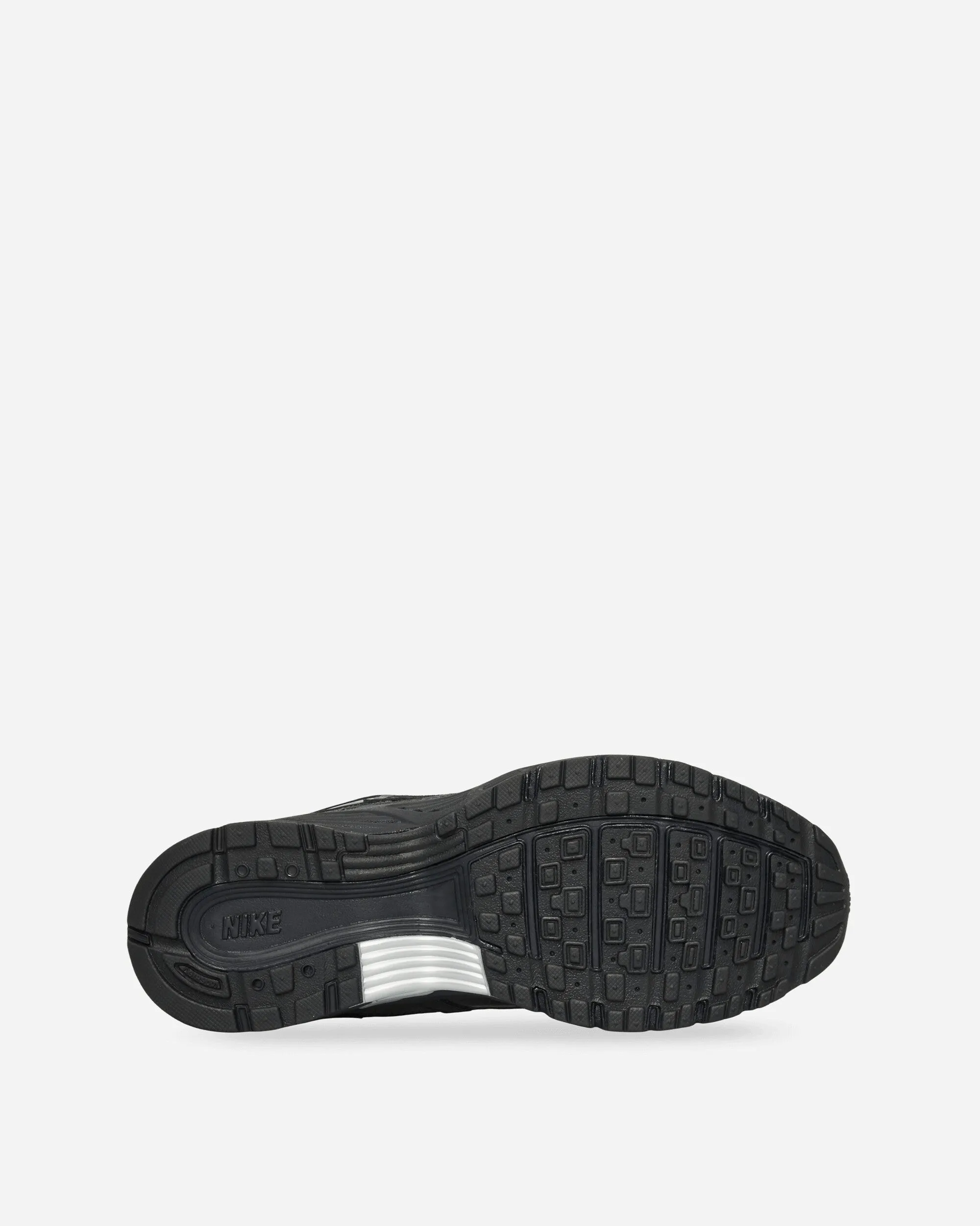 Soft Material Women's P-6000 Sneakers Off-Noir / Metallic Silver
