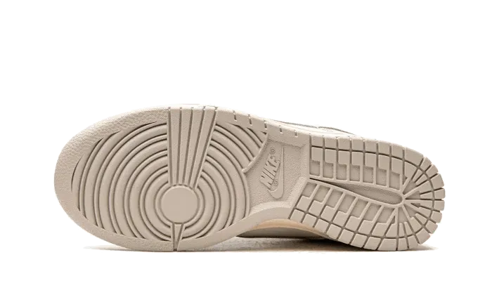 Nike Dunk Low Light Bone Wild Step snow walk