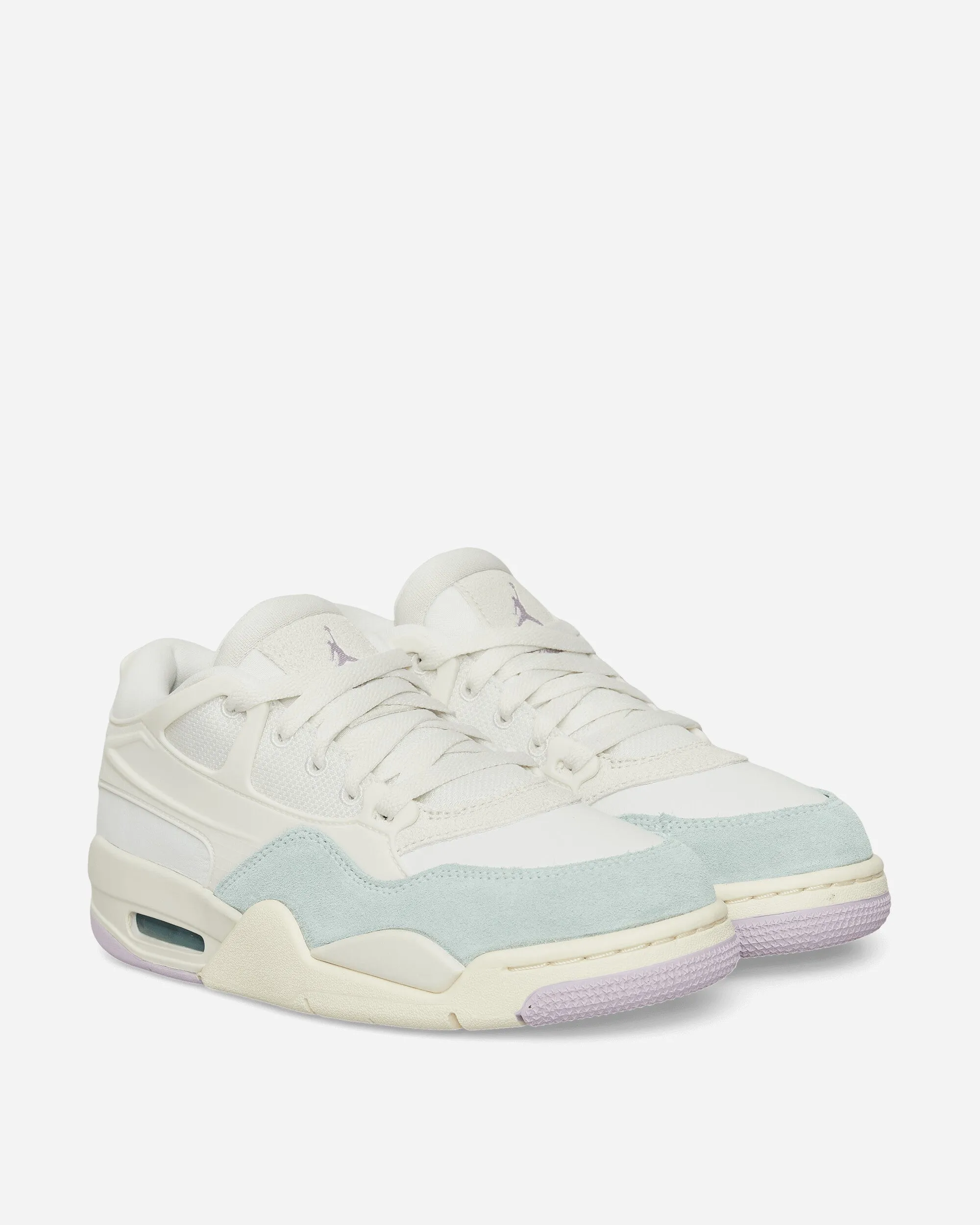 Comfort Enhancement Old School Women's Air Jordan 4 RM Sneakers Sail / Summit White / Pale Ivory / Doll
