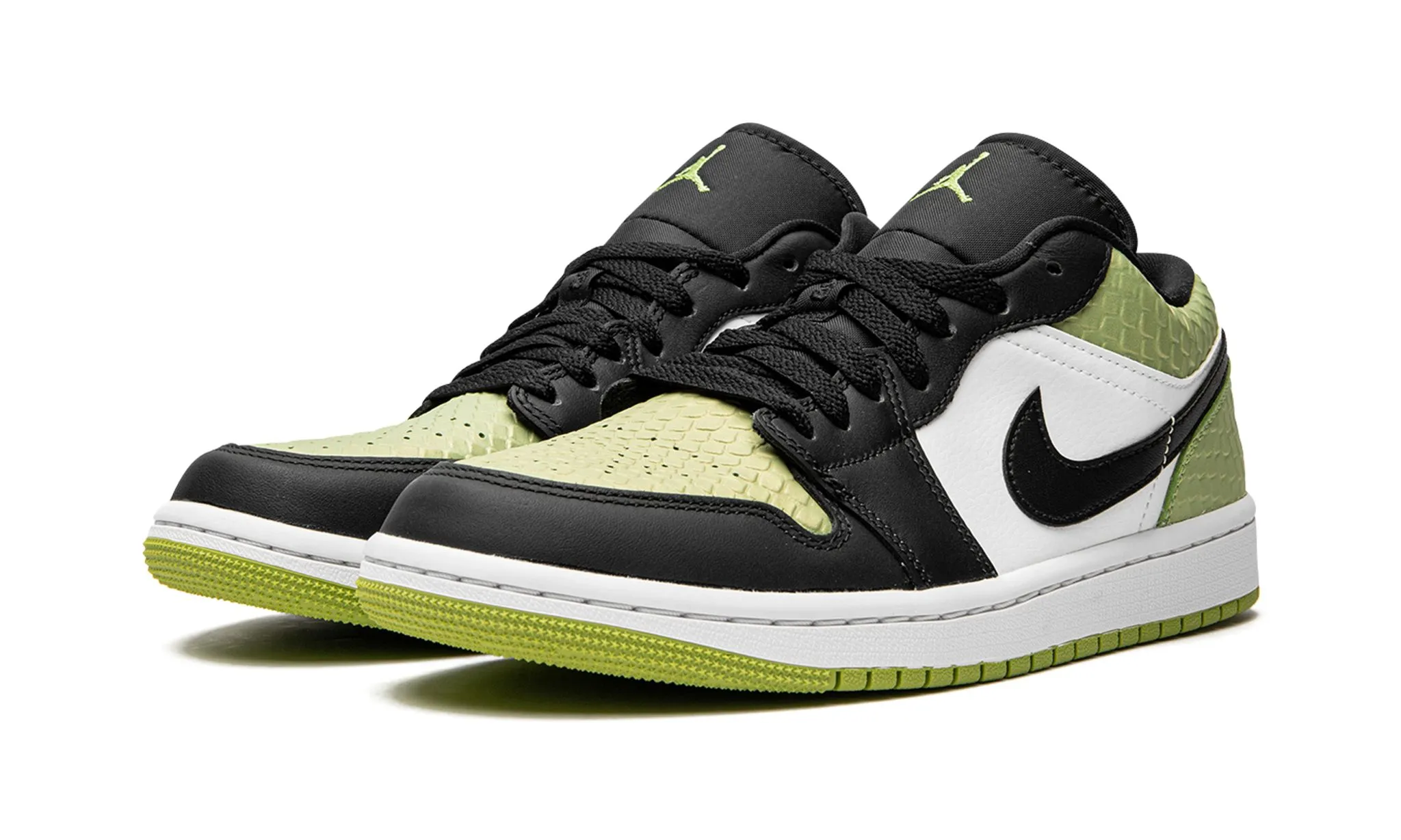 Wmns Air Jordan 1 Low Snakeskin Vivid Green Abrasion resistant