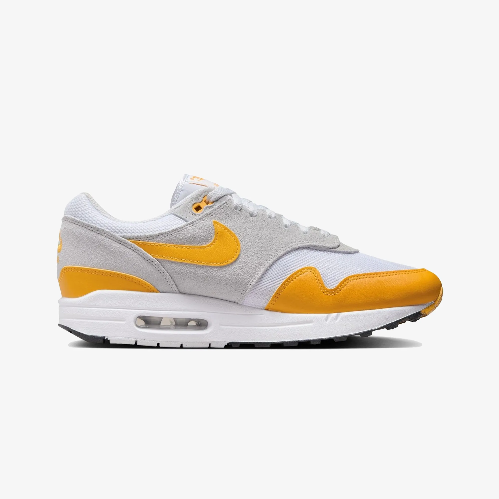 NIKE | AIR MAX 1 ESSENTIAL { WHITE/UNIVERSITY GOLD-PURE PLATINUM Garden Mood Flexible