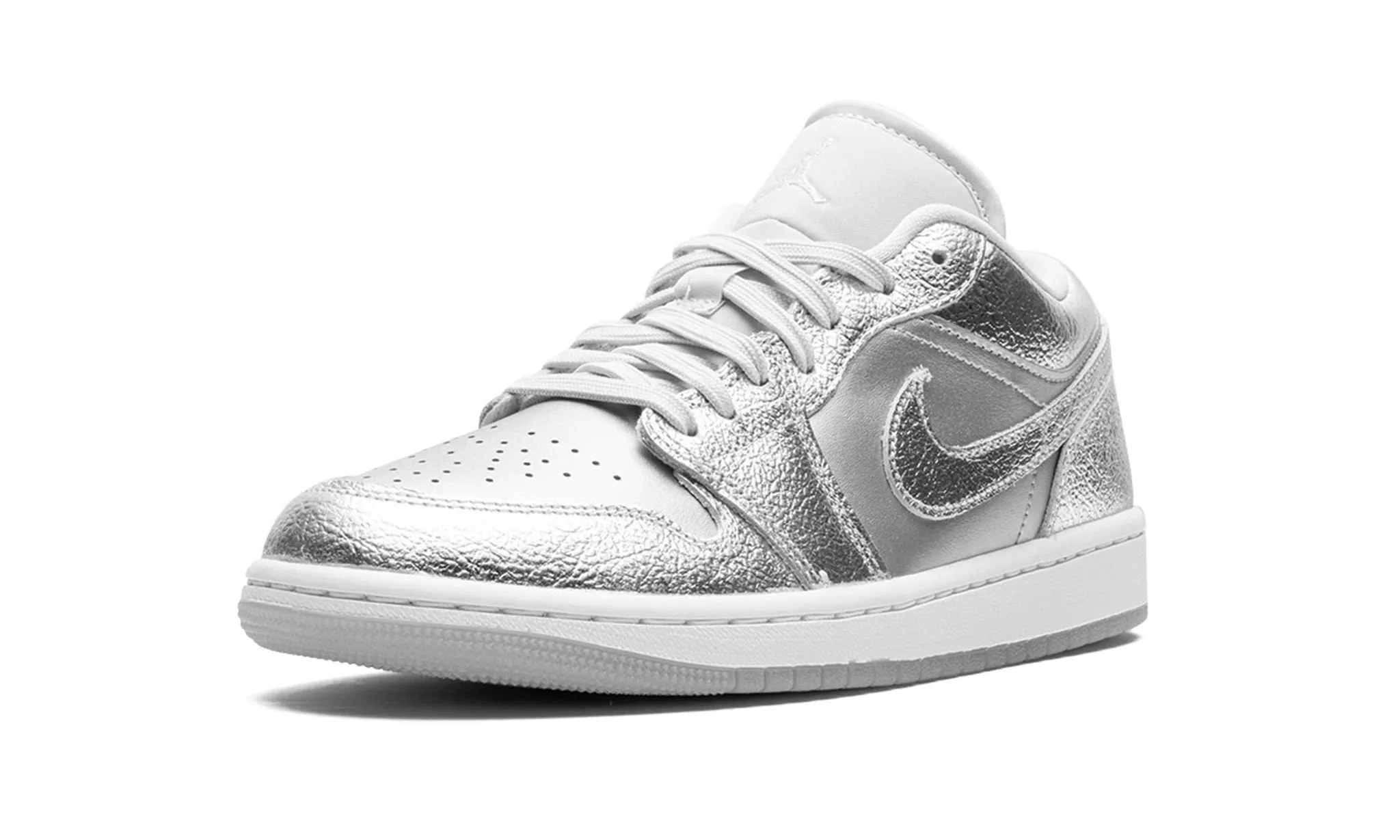 Wmns Air Jordan 1 Low SE 'Metallic Silver' Comfort Outsole Heel Safe
