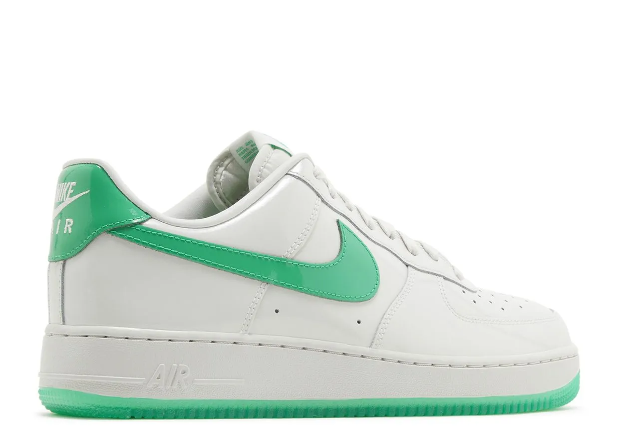 Nike Air Force 1 Low '07 Patent Platinum Tint Stadium Green Outfit Boost