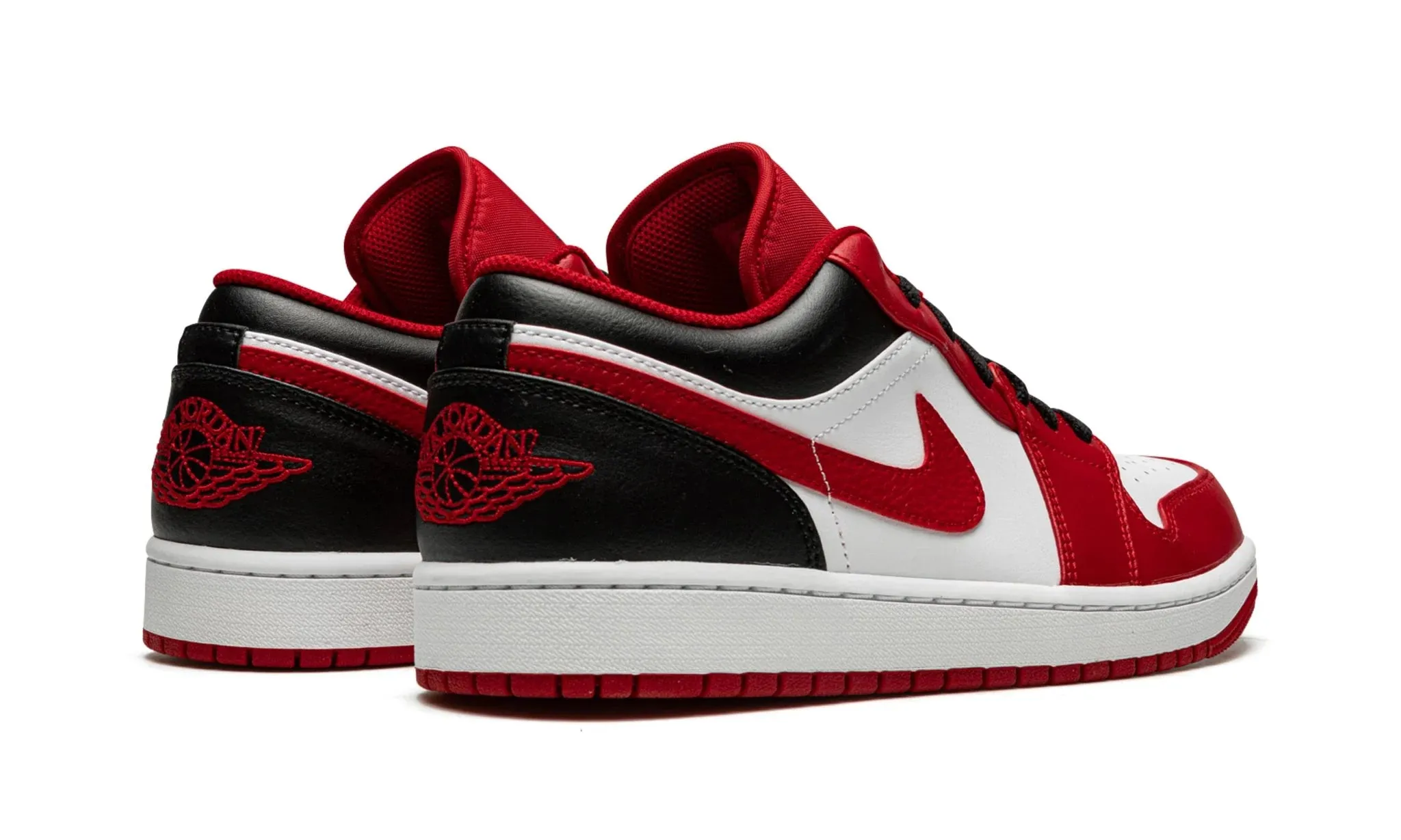 Year Trust synthetic leather Air Jordan 1 Low Reverse Black Toe Bulls