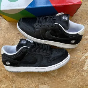 Fit Freedom Nike SB Dunk Low Medicom Toy - PRE-OWNED
