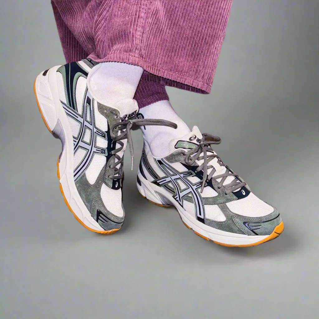 ASICS Gel-1130 Pale Oak Mantle Green Breathable Airflow Design Classic Appeal