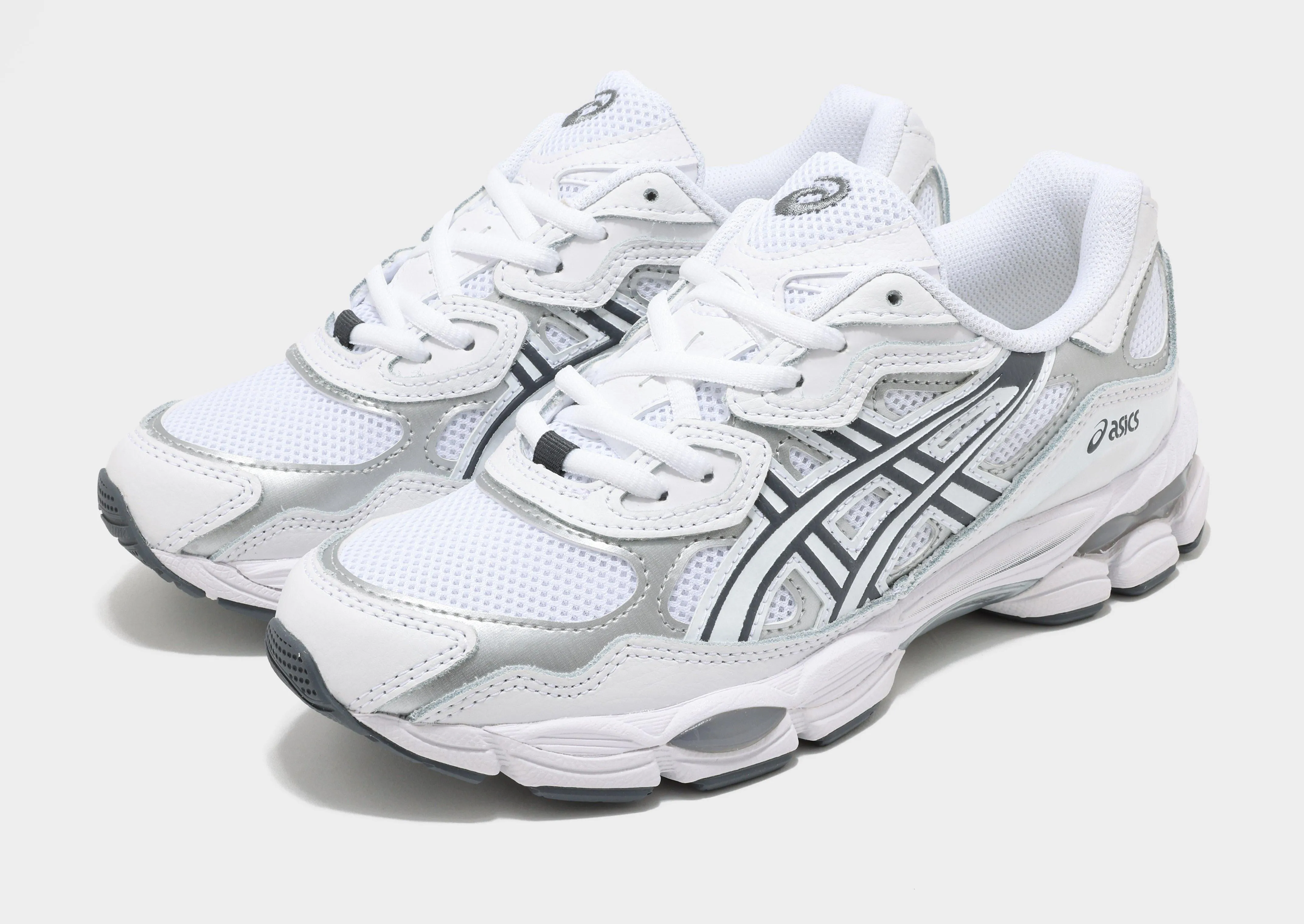 GEL-NYC Women's Minimal Build Lined Upper