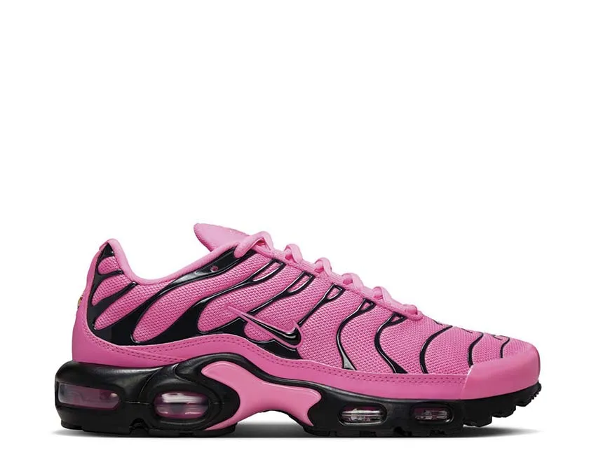 Nike Air Max Plus SE "Playful Pink" Fashionable Comfort City Look