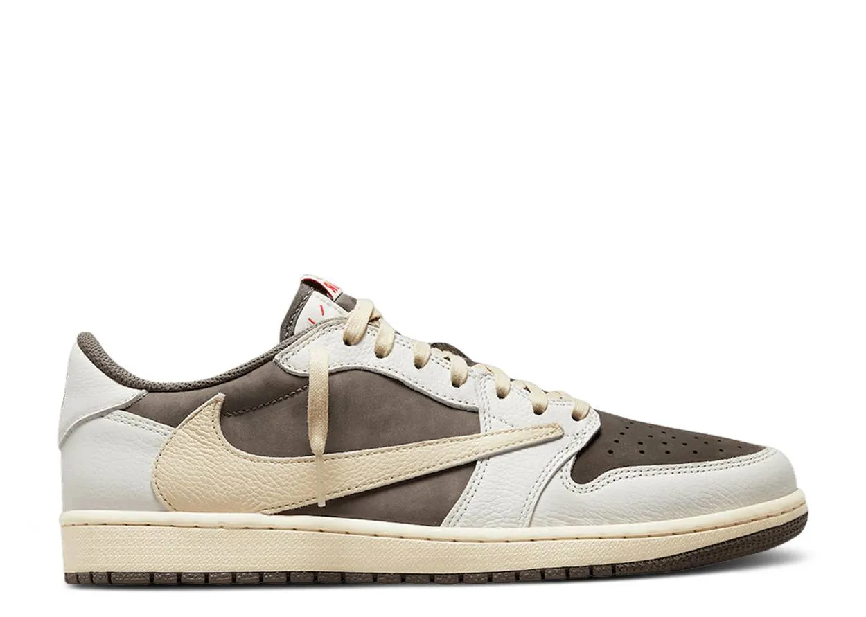 Holiday Outfit Air Jordan 1 Low Travis Scott Reverse Mocha