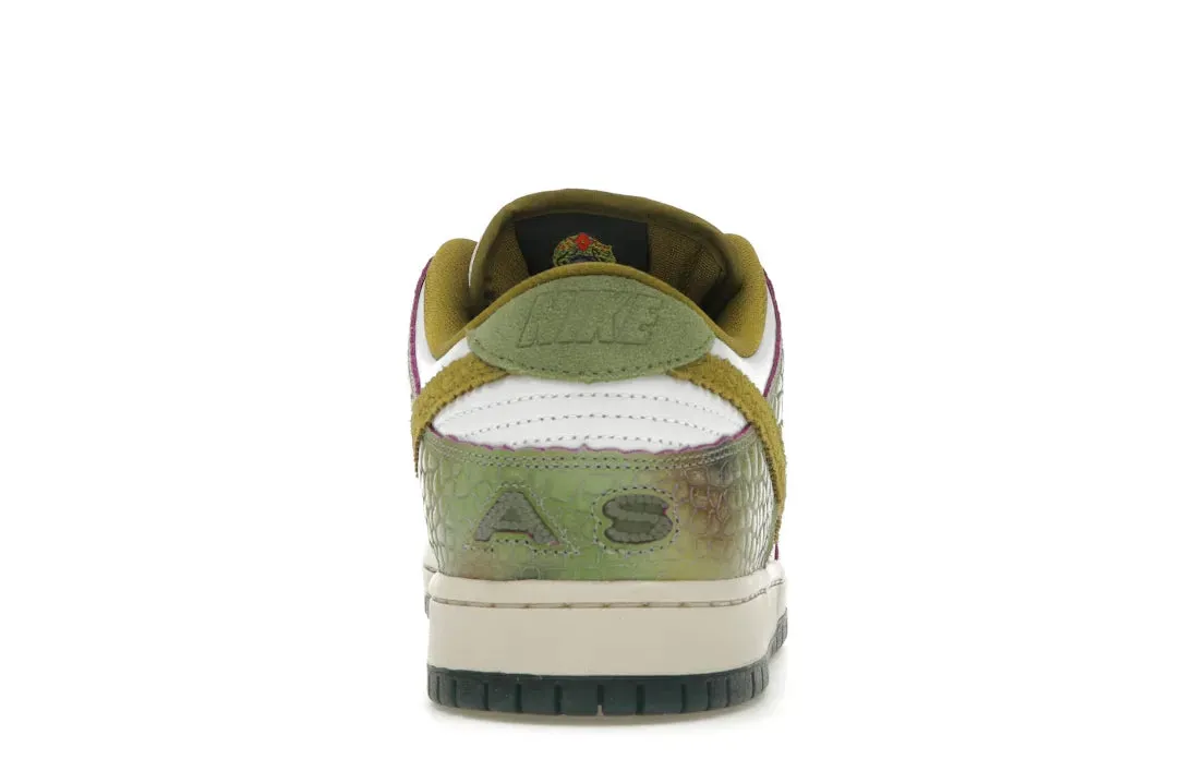 Nike SB Dunk Low Alexis Sablone Chameleon Bridge Walk Street Trend