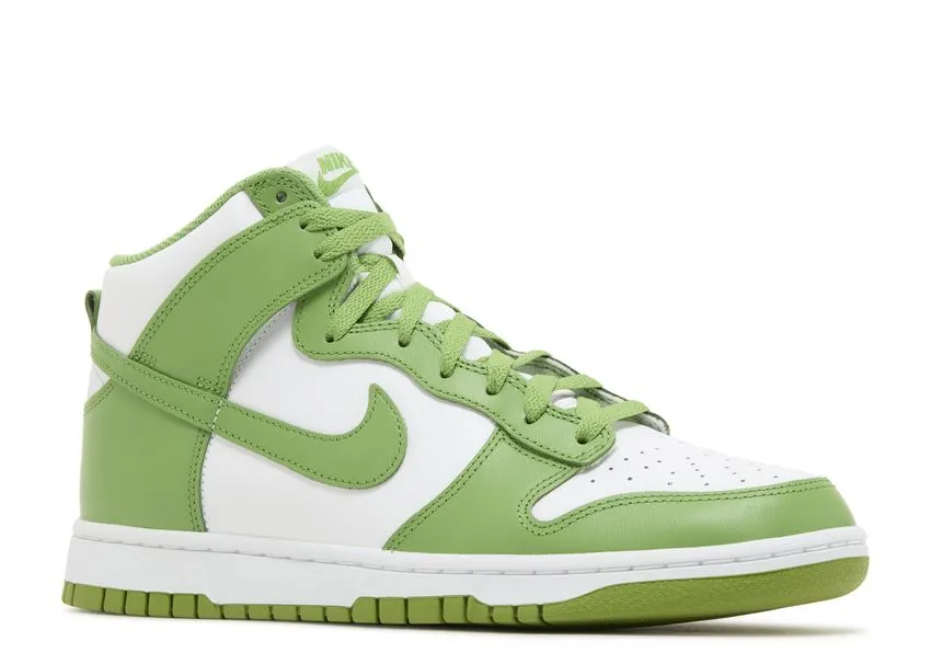 Weekend Casual Parkour Step Nike Dunk High Retro Chlorophyll
