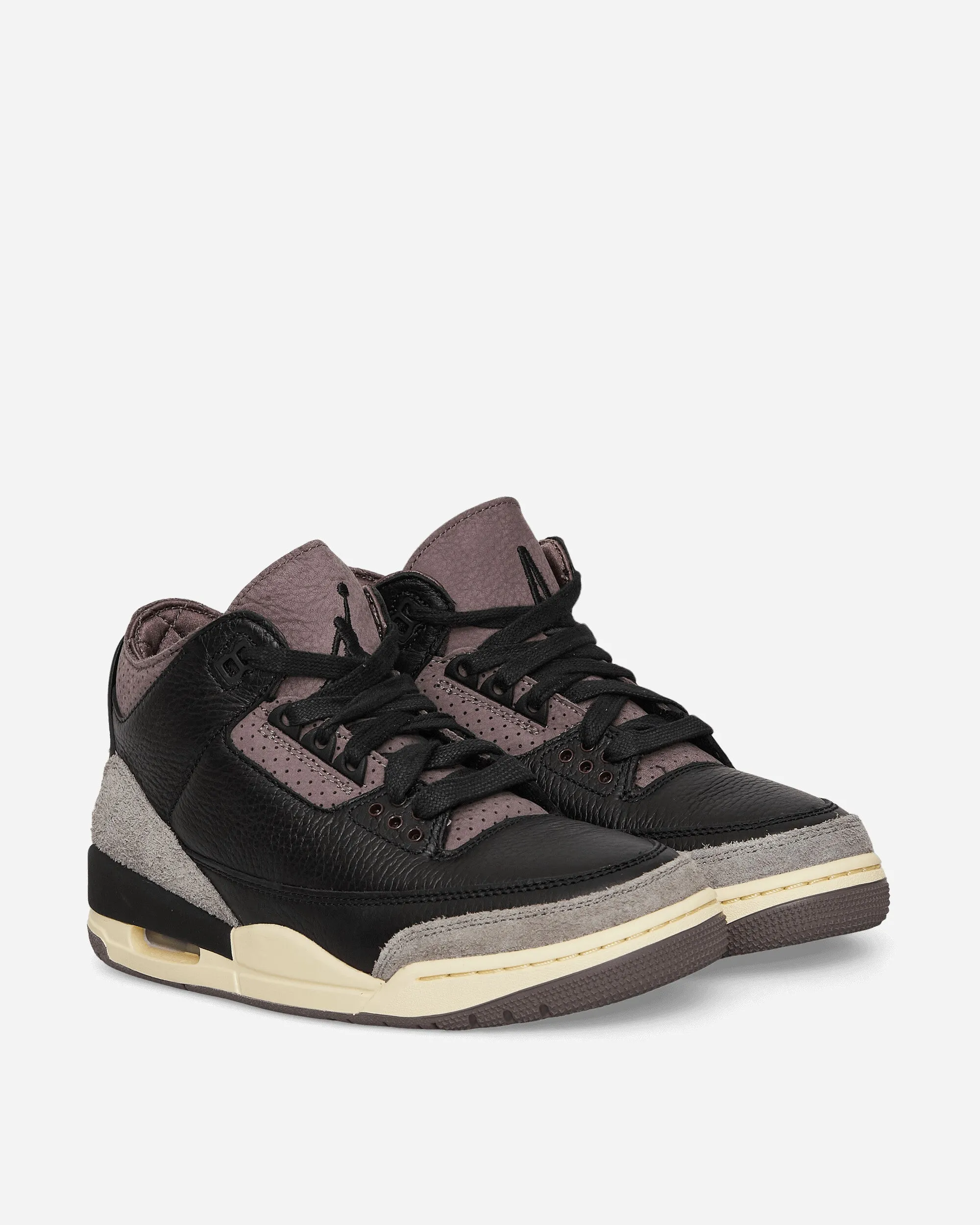 Stride Bold Women's A Ma Mani??re Air Jordan 3 Sneakers Black / Flat Pewter
