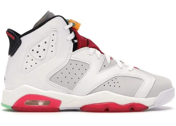 Jordan 6 Retro Hare (GS) buckle
