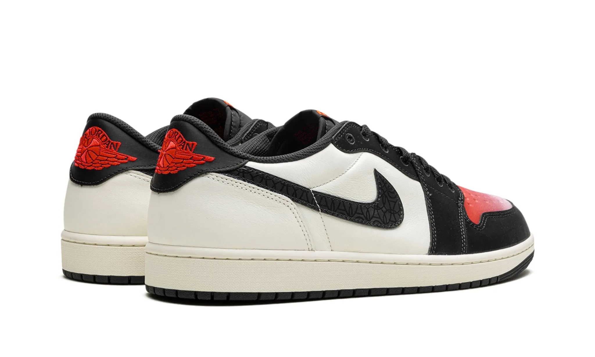 Paris Saint-Germain x Air Jordan 1 Retro Low OG 'Sail Pink Oxford' Street Ball