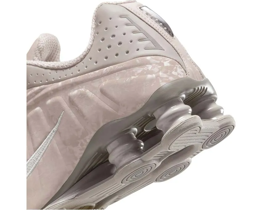 Nike Shox R4 W "Pink Floral" supportive shock - absorbing shoes low - top mobility