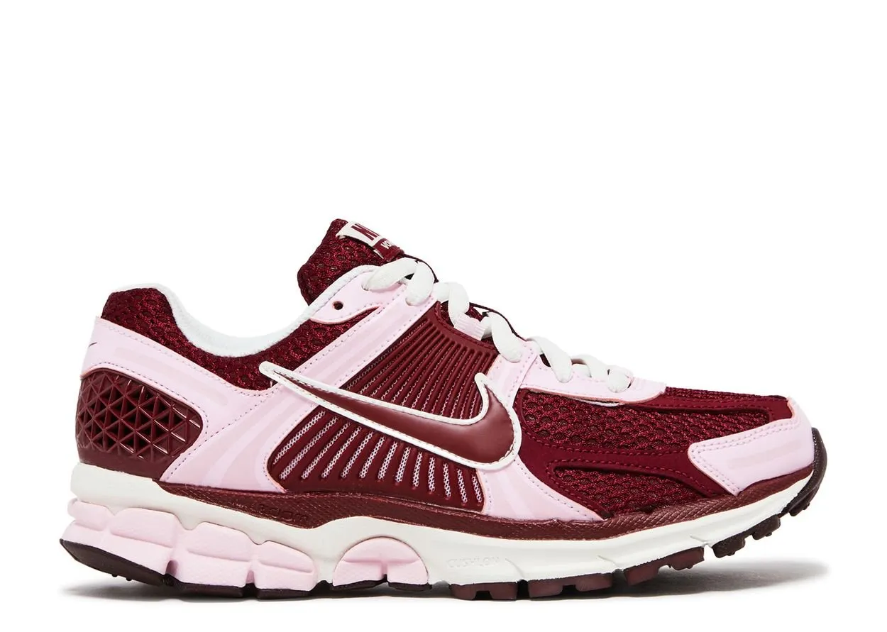 Nike Zoom Vomero 5 Pink Foam Team Red all - weather shoes